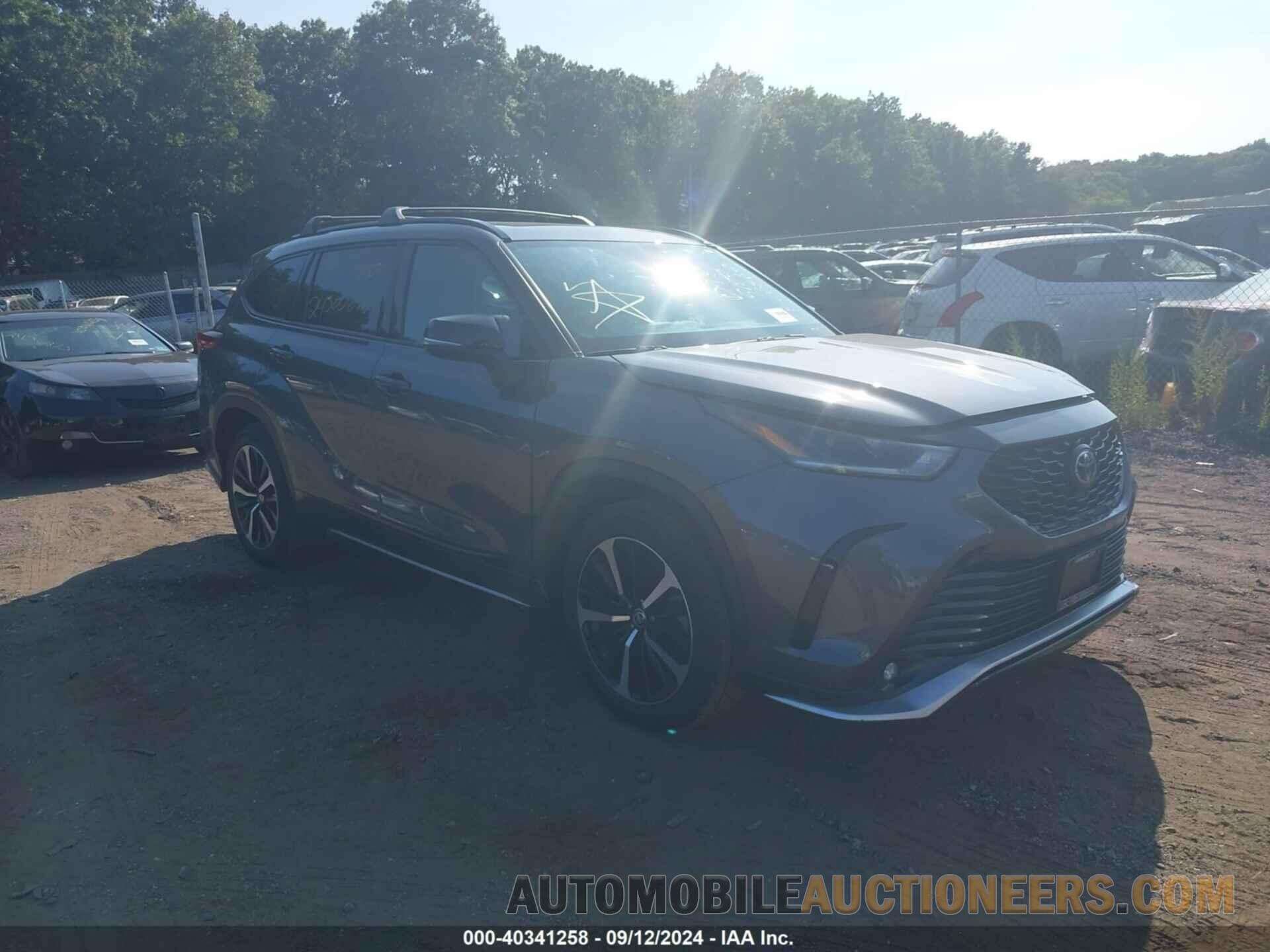 5TDLZRBH2MS148972 TOYOTA HIGHLANDER 2021