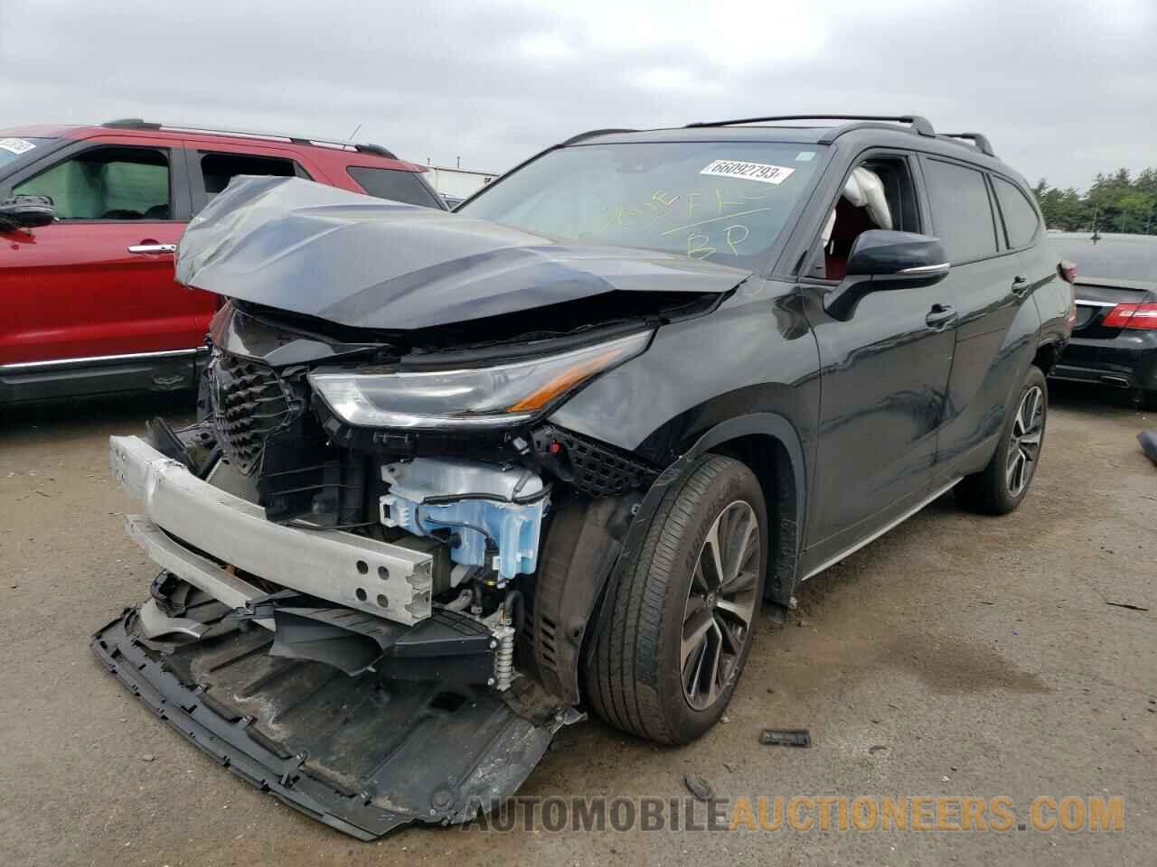 5TDLZRBH2NS217533 TOYOTA HIGHLANDER 2022