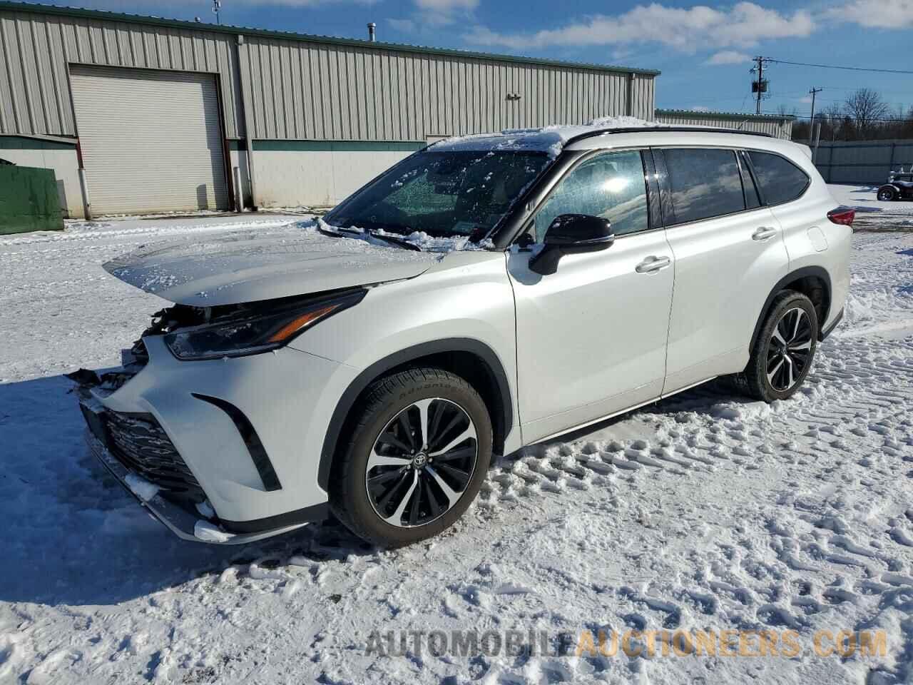 5TDLZRBH3MS093559 TOYOTA HIGHLANDER 2021