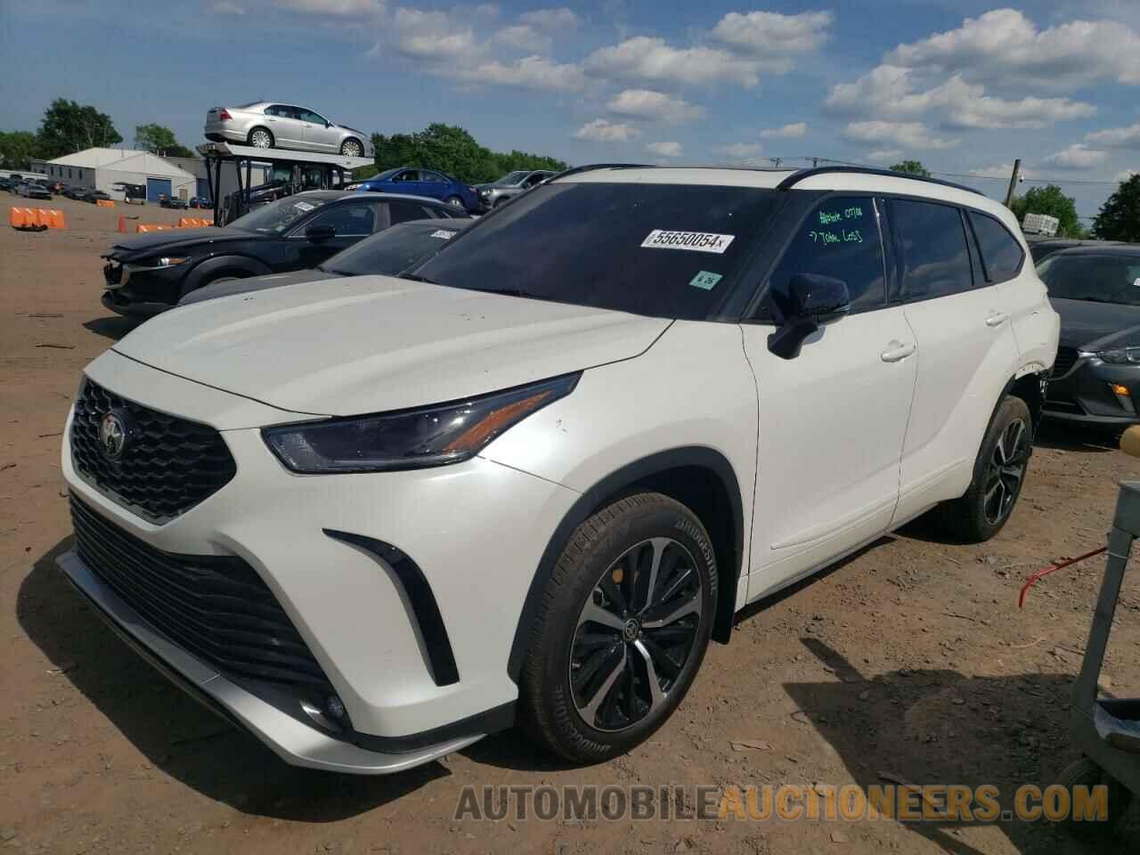 5TDLZRBH4MS121384 TOYOTA HIGHLANDER 2021