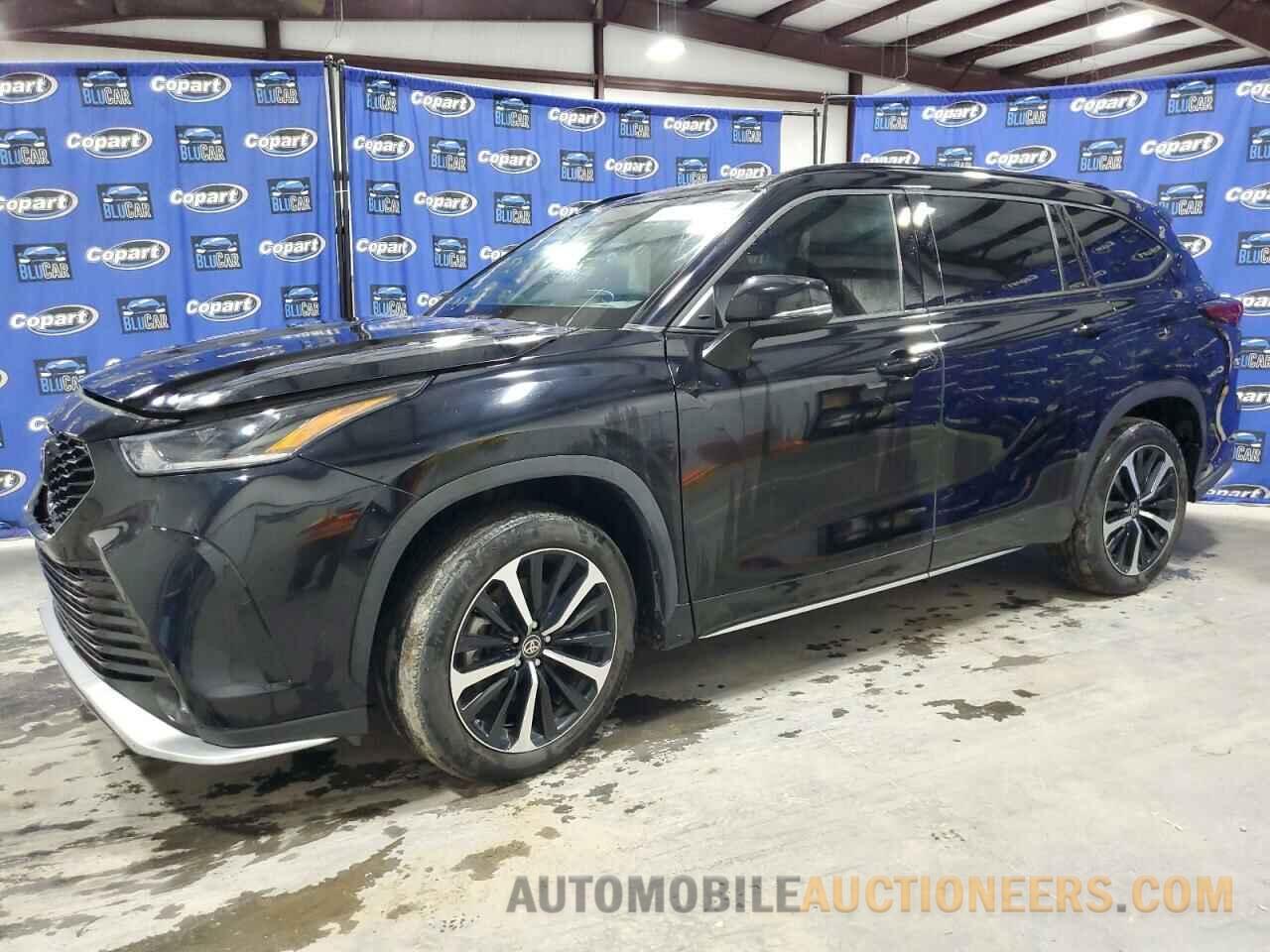 5TDLZRBH4MS132854 TOYOTA HIGHLANDER 2021