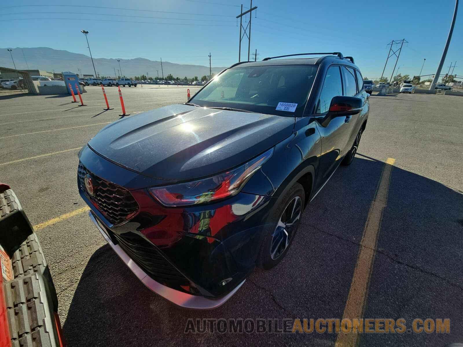 5TDLZRBH5NS250784 Toyota Highlander 2022