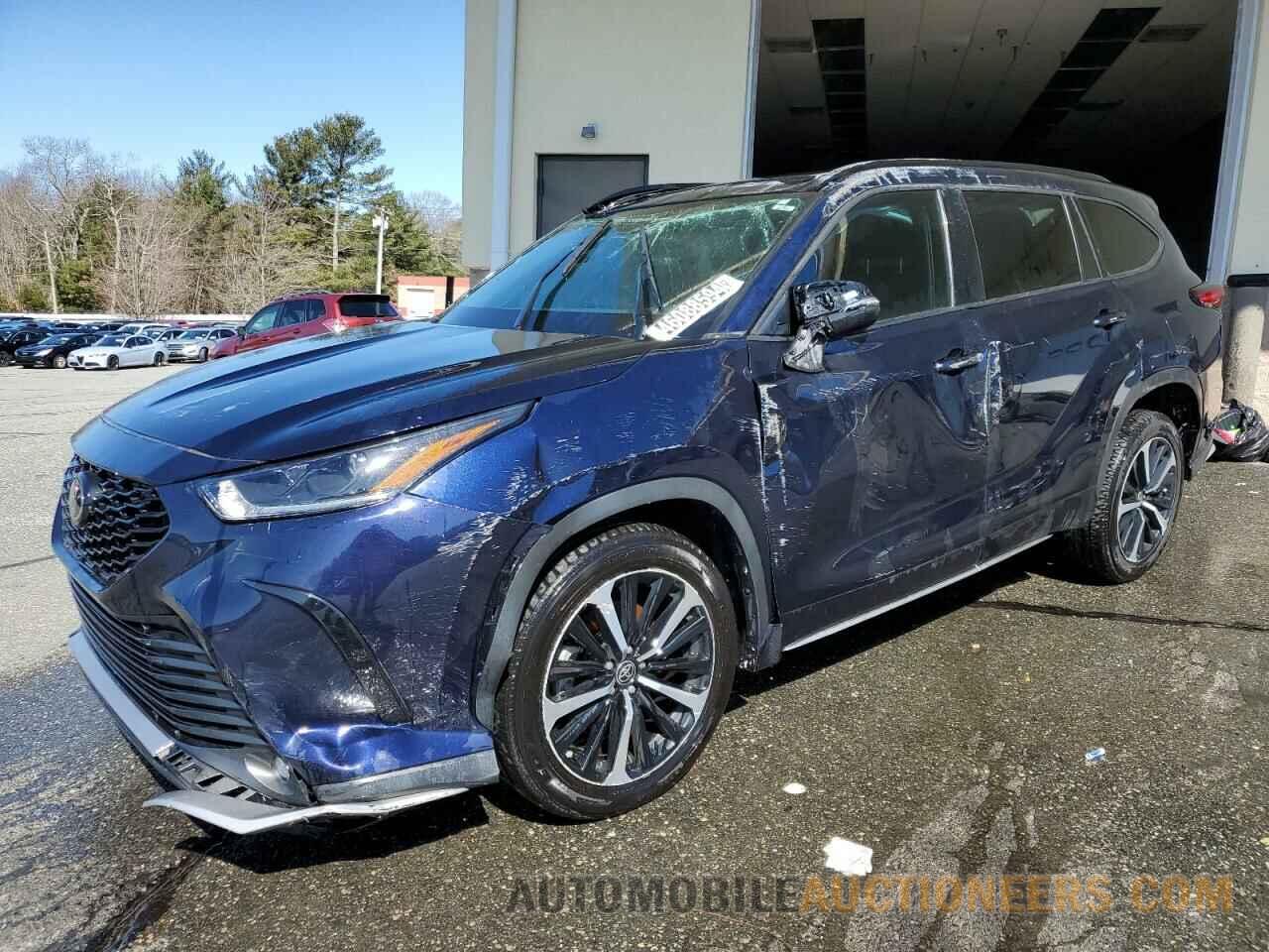 5TDLZRBH7MS154539 TOYOTA HIGHLANDER 2021