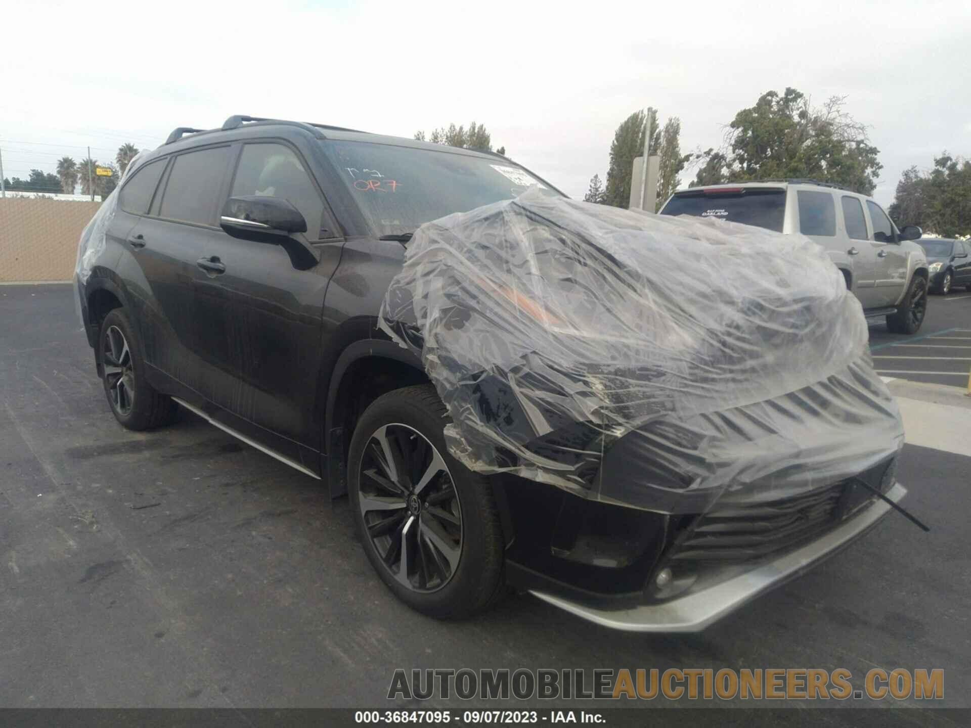 5TDLZRBHXMS149979 TOYOTA HIGHLANDER 2021