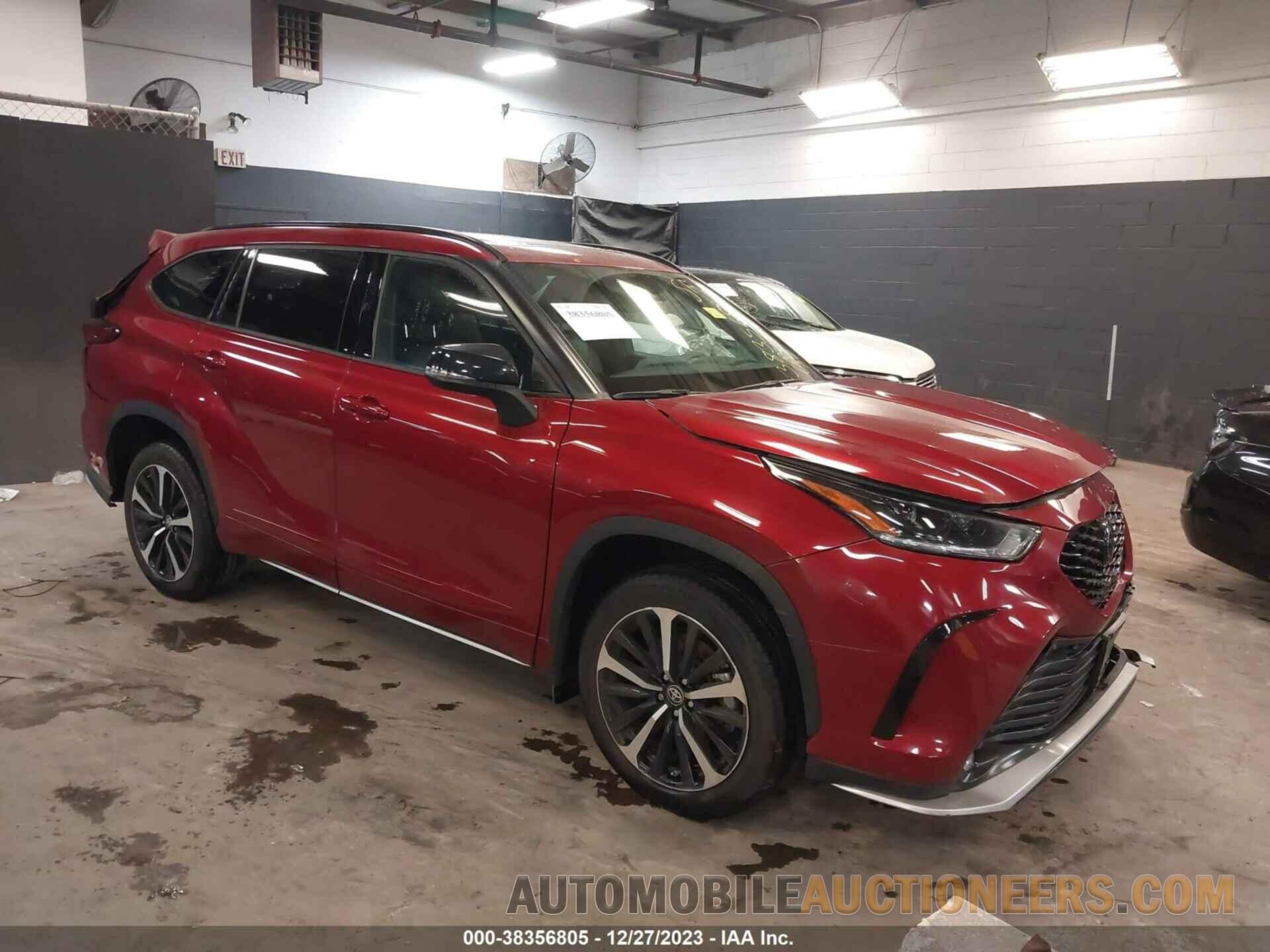 5TDLZRBHXNS242583 TOYOTA HIGHLANDER 2022