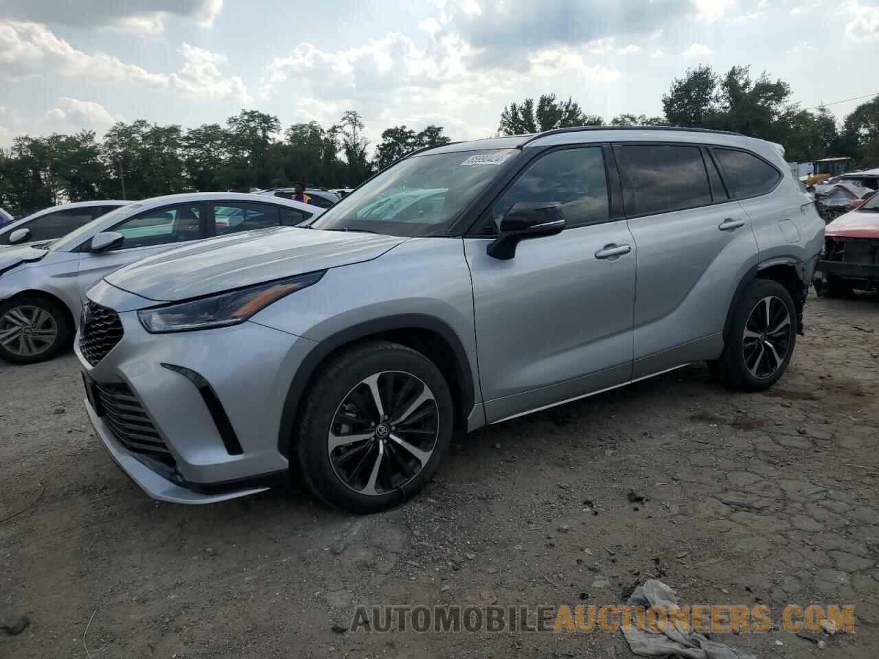 5TDLZRBHXNS255012 TOYOTA HIGHLANDER 2022