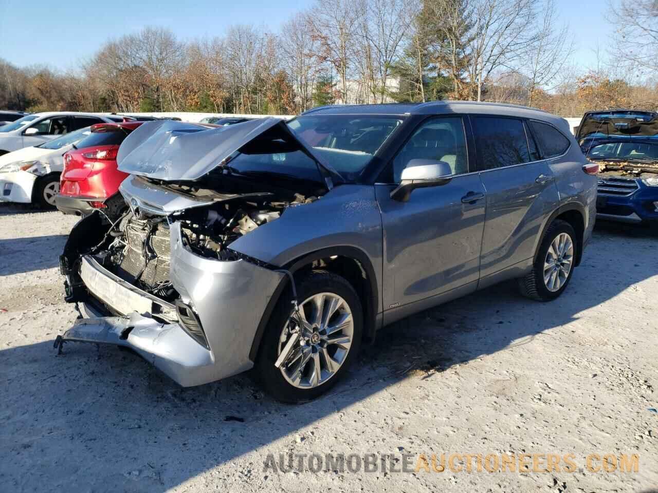 5TDXBRCH0NS076837 TOYOTA HIGHLANDER 2022