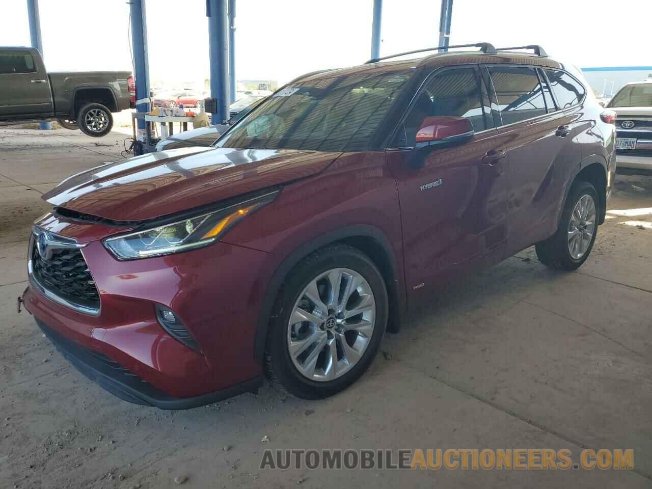 5TDXBRCH1MS068647 TOYOTA HIGHLANDER 2021