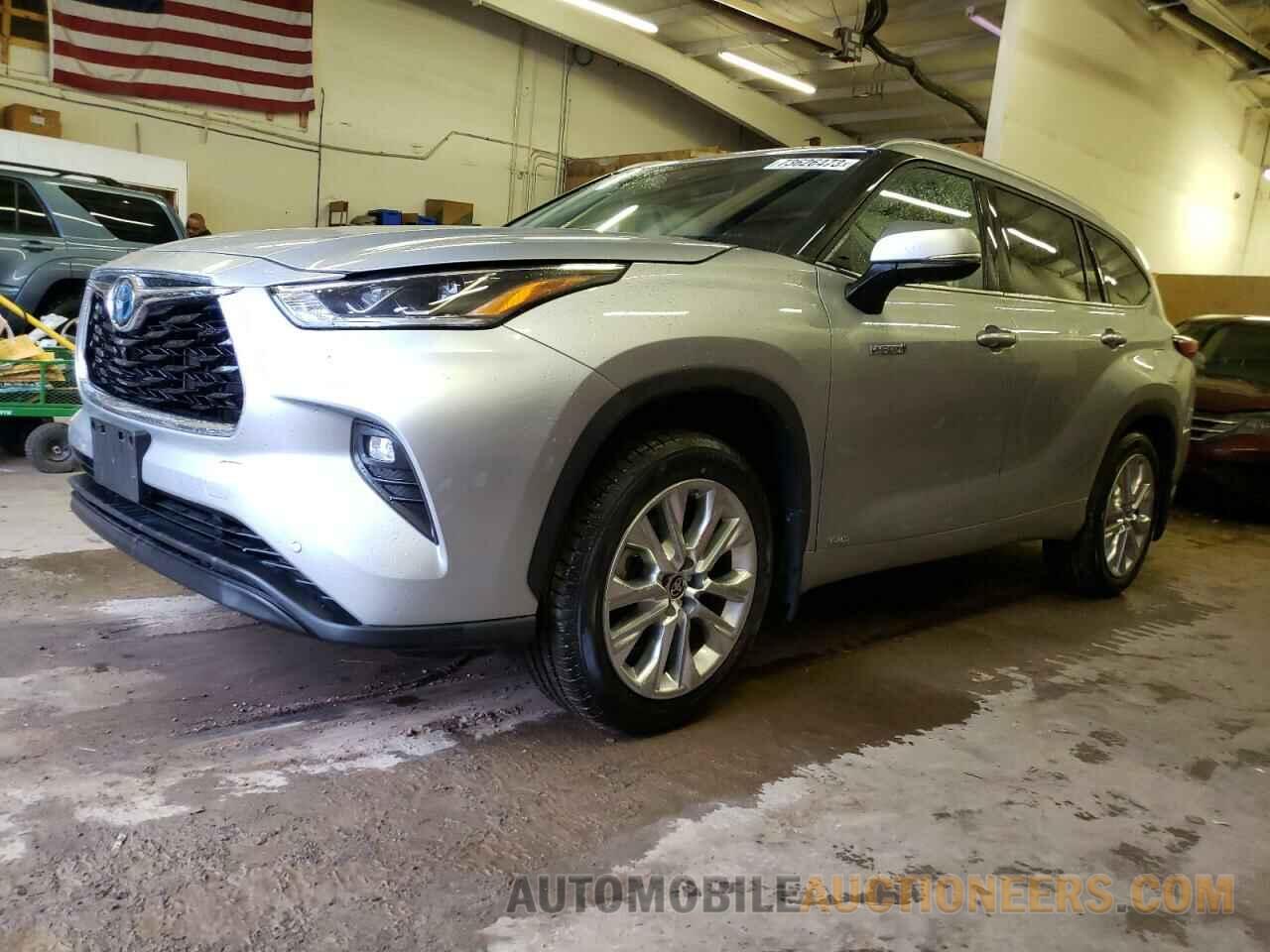 5TDXBRCH1MS534948 TOYOTA HIGHLANDER 2021