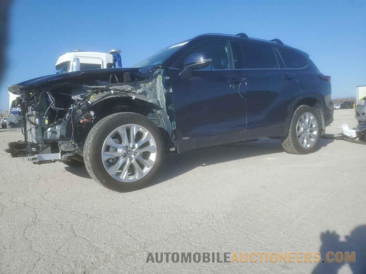 5TDXBRCH1RS615200 TOYOTA HIGHLANDER 2024