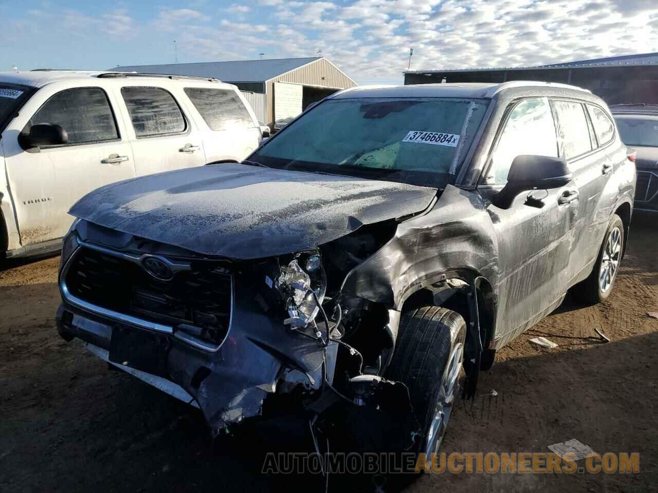 5TDXBRCH2PS564044 TOYOTA HIGHLANDER 2023