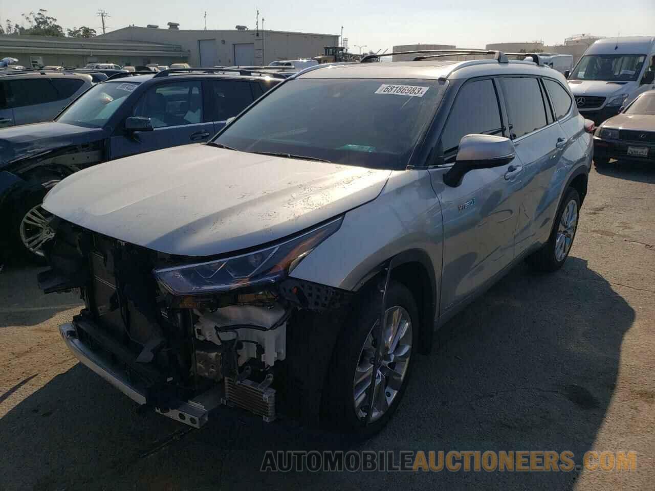 5TDXBRCH6MS066179 TOYOTA HIGHLANDER 2021