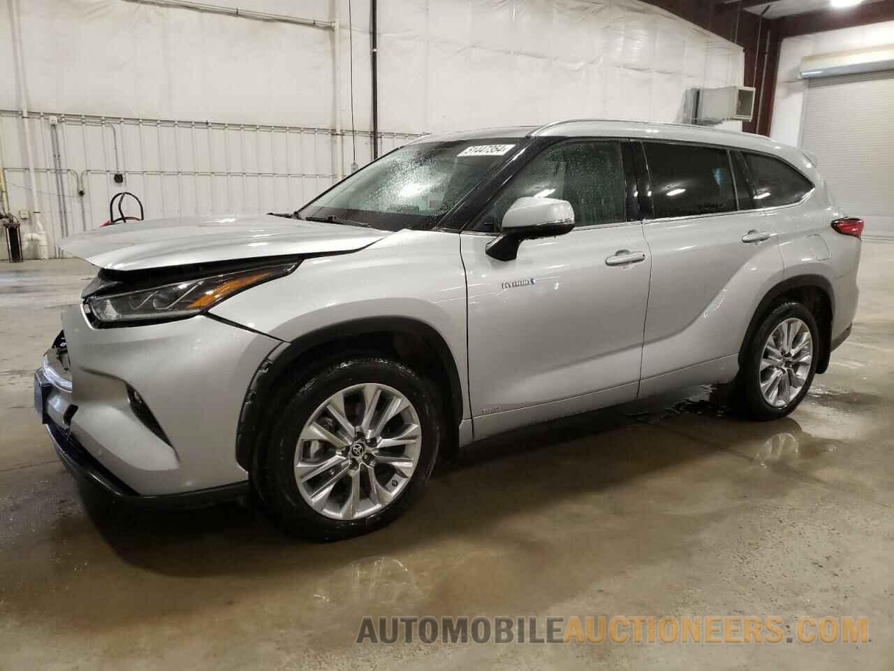 5TDXBRCH9MS019809 TOYOTA HIGHLANDER 2021