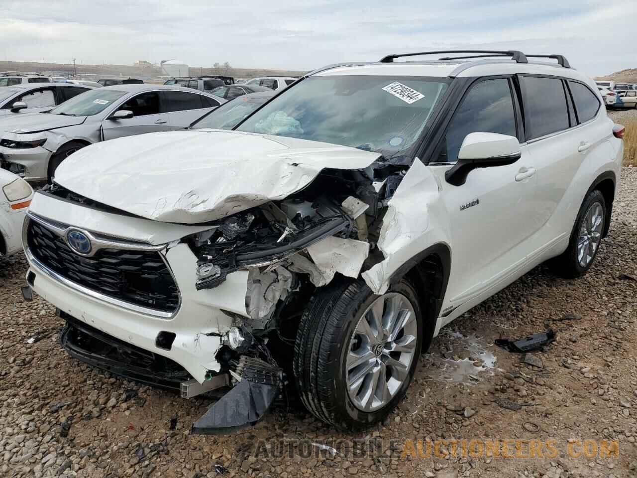 5TDXBRCH9MS520585 TOYOTA HIGHLANDER 2021