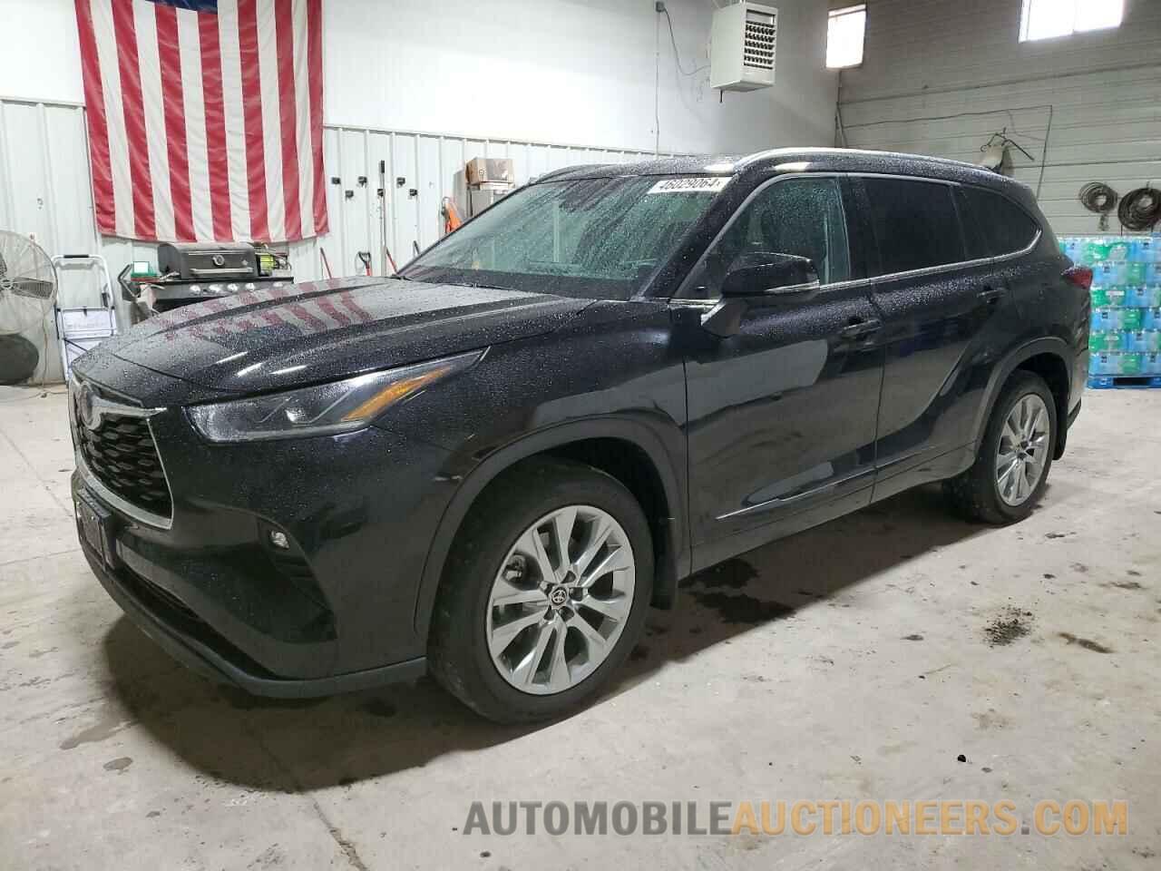 5TDXBRCHXNS549756 TOYOTA HIGHLANDER 2022