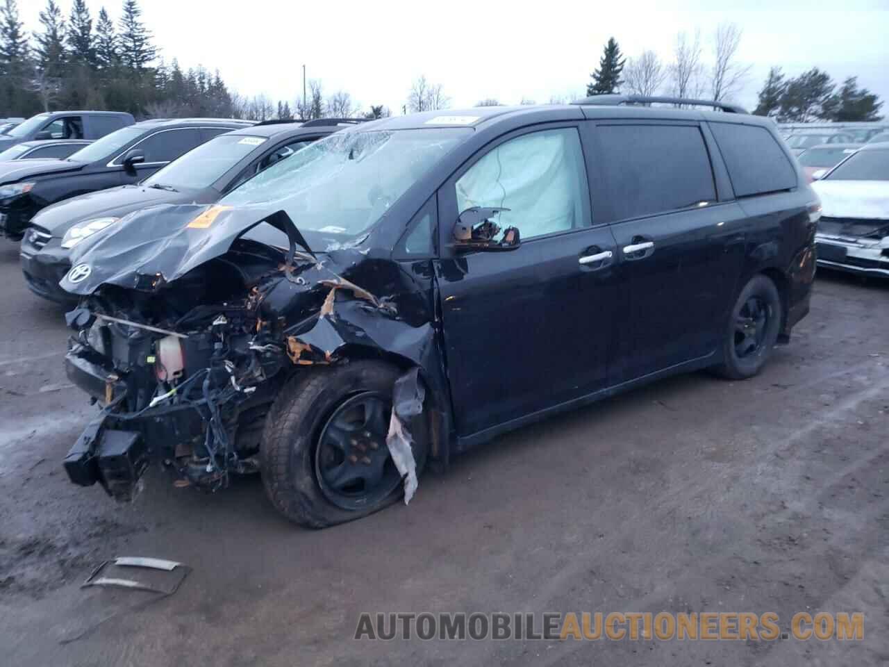 5TDXK3DC0FS538718 TOYOTA SIENNA 2015