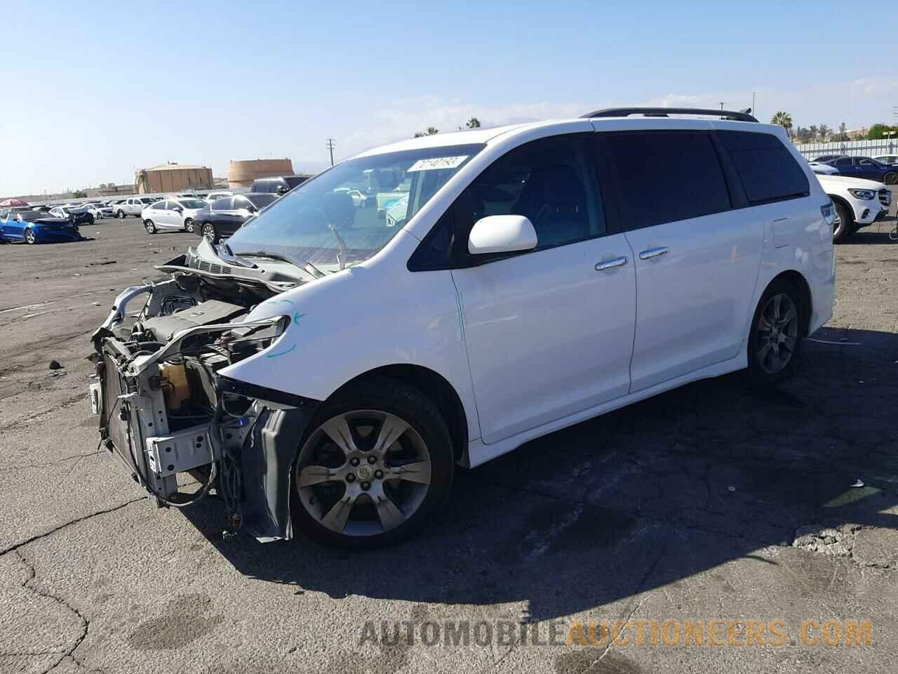 5TDXK3DC0FS548729 TOYOTA SIENNA 2015