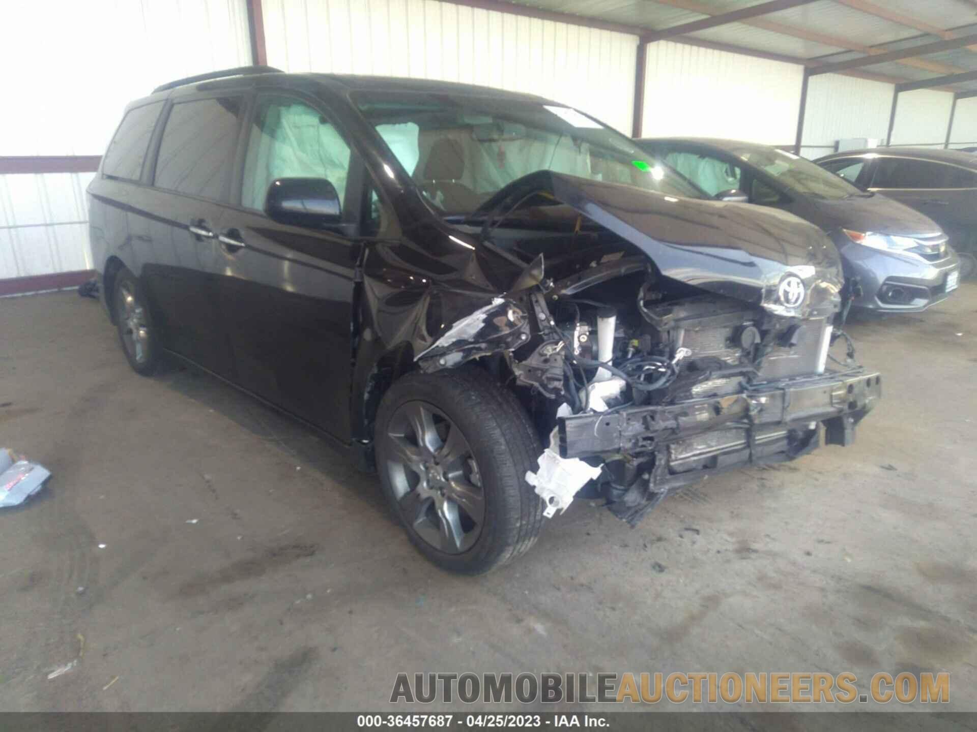 5TDXK3DC0FS550979 TOYOTA SIENNA 2015