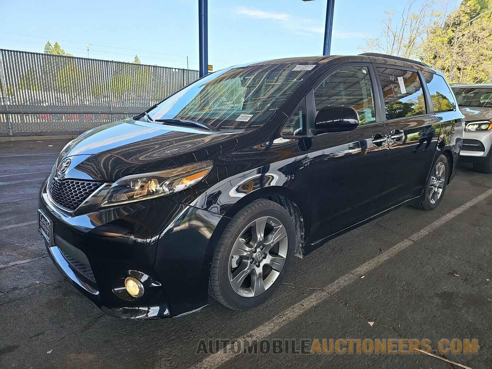 5TDXK3DC0FS665548 Toyota Sienna 2015