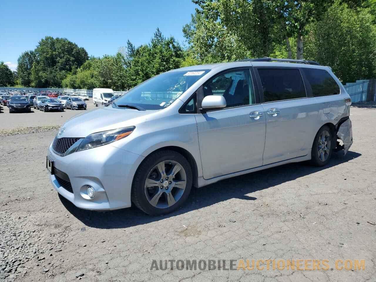 5TDXK3DC0FS686853 TOYOTA SIENNA 2015