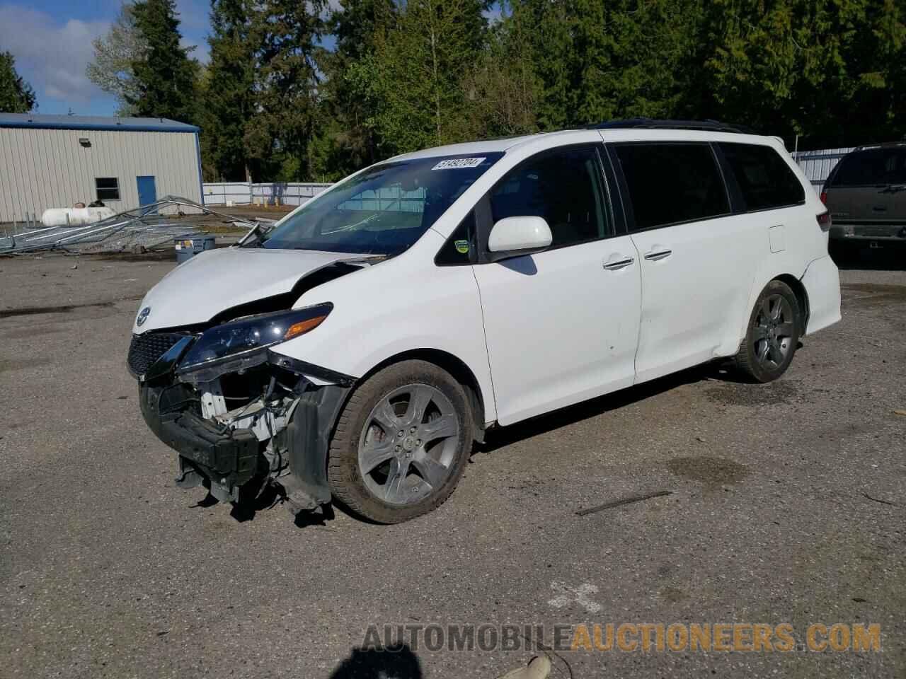 5TDXK3DC0FS690319 TOYOTA SIENNA 2015