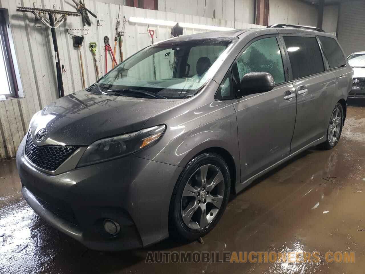 5TDXK3DC2FS593834 TOYOTA SIENNA 2015