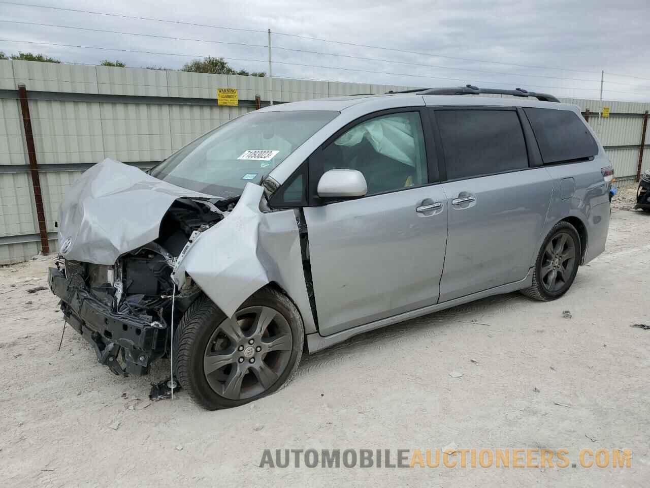 5TDXK3DC2FS652171 TOYOTA SIENNA 2015