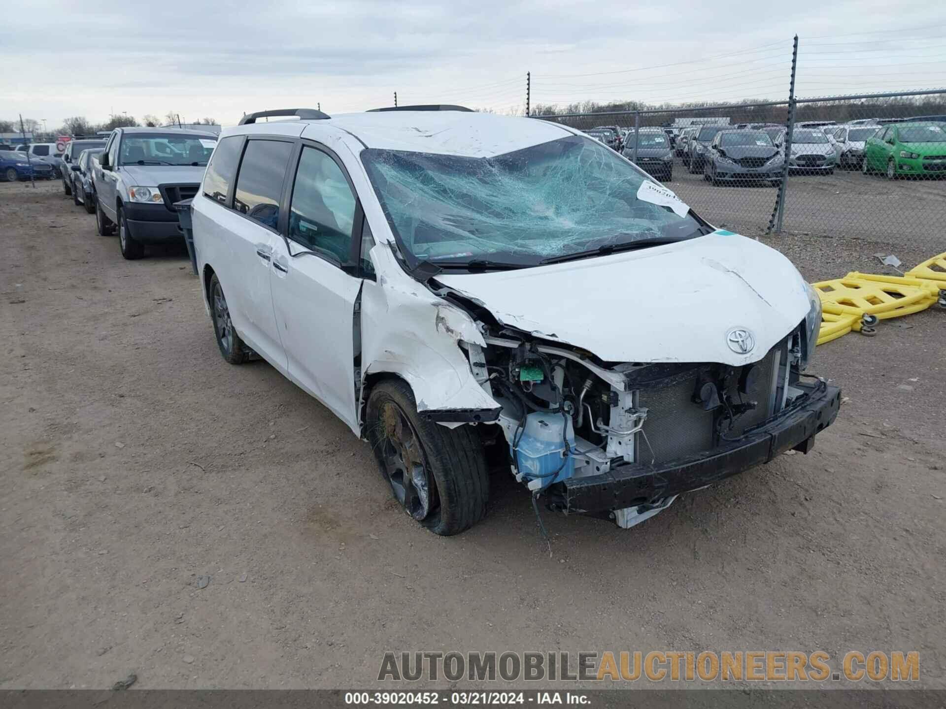 5TDXK3DC2FS664692 TOYOTA SIENNA 2015