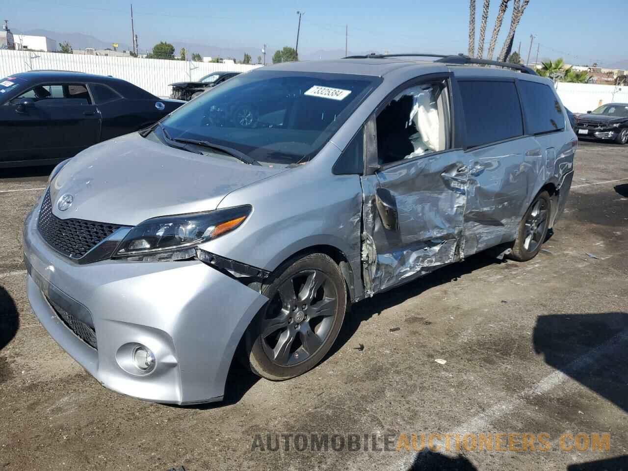 5TDXK3DC3FS607885 TOYOTA SIENNA 2015