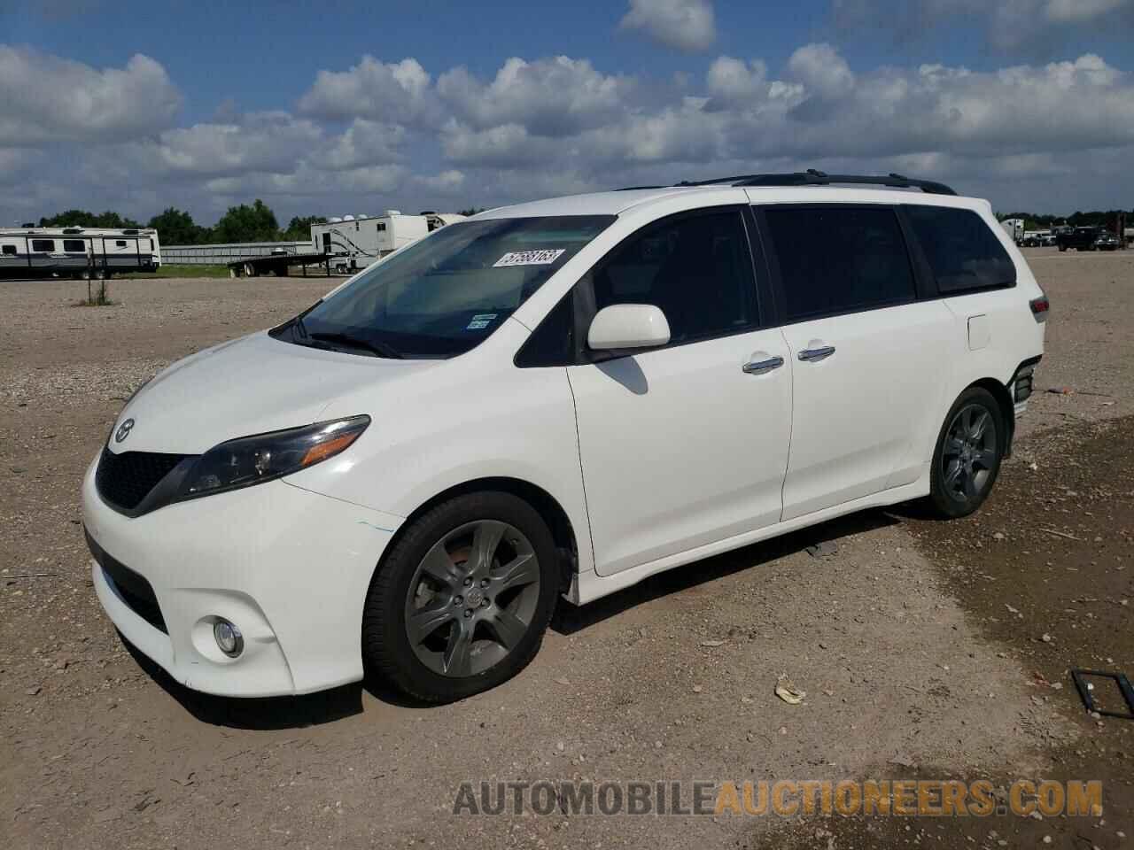 5TDXK3DC3FS618028 TOYOTA SIENNA 2015