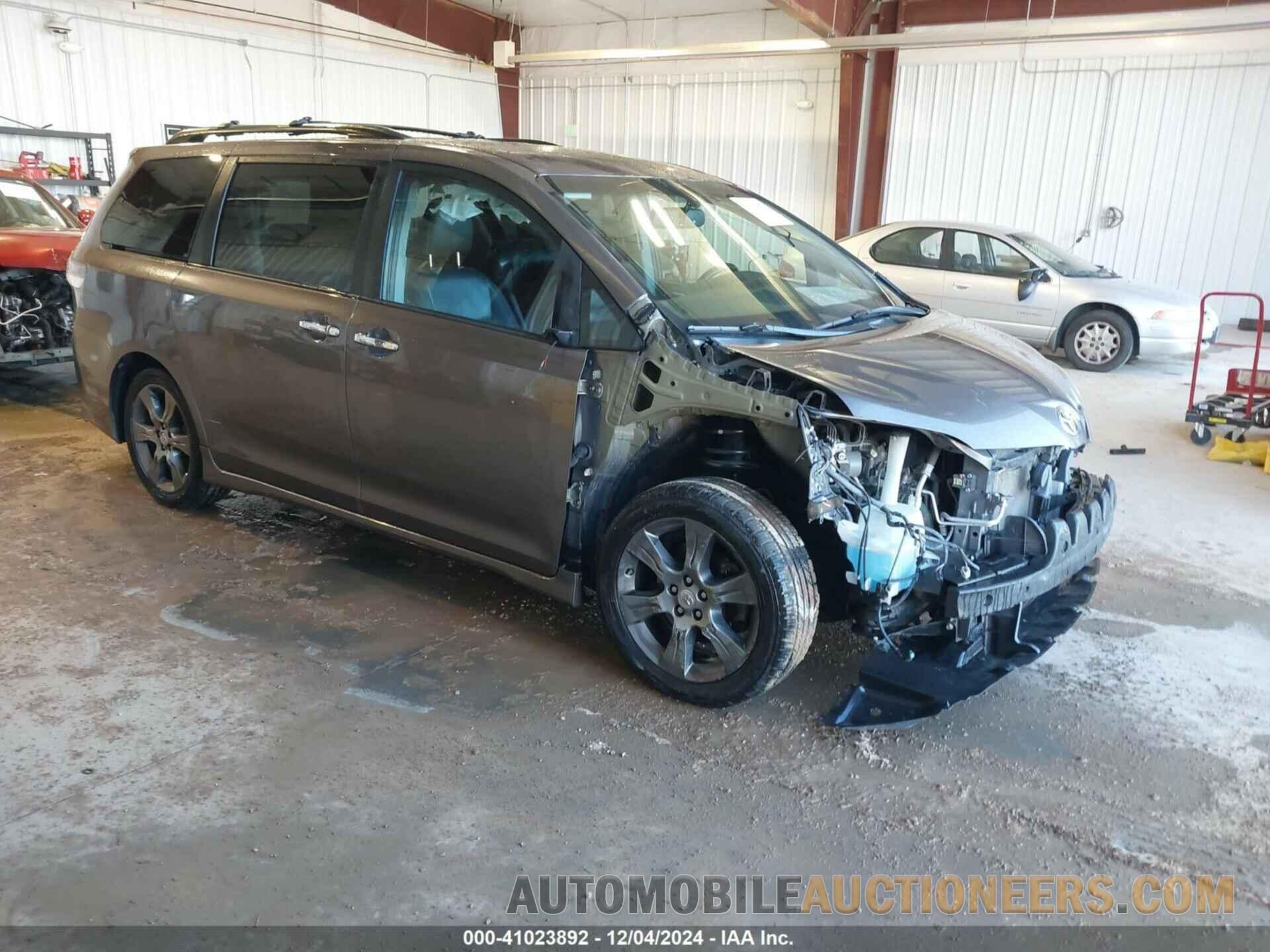 5TDXK3DC3FS685311 TOYOTA SIENNA 2015