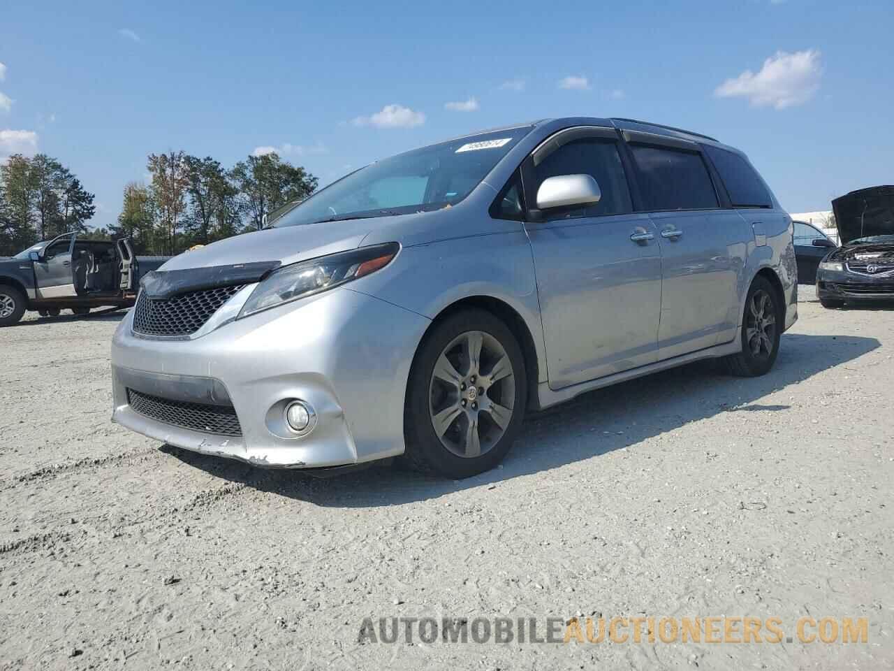 5TDXK3DC4FS543467 TOYOTA SIENNA 2015