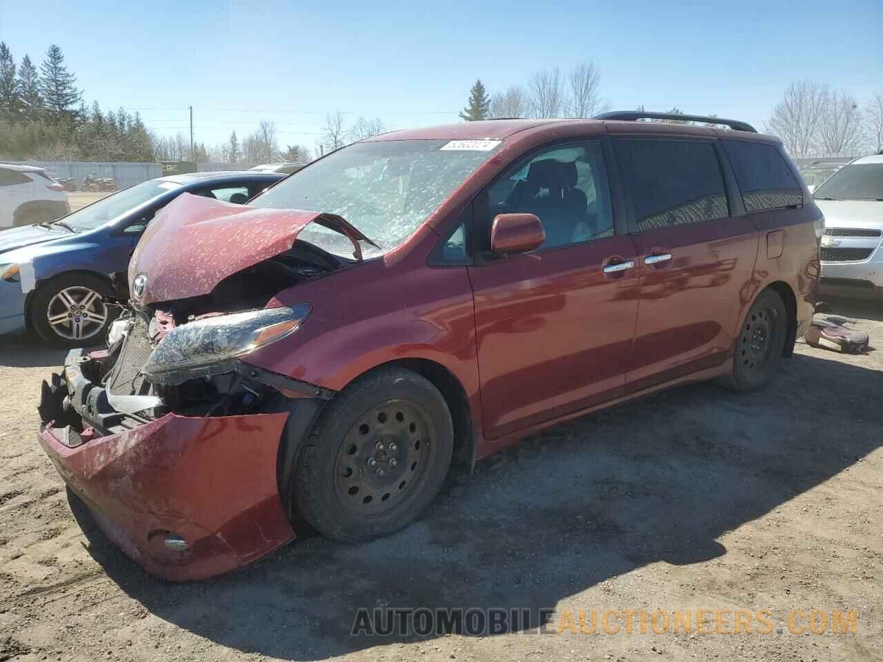 5TDXK3DC4FS602596 TOYOTA SIENNA 2015