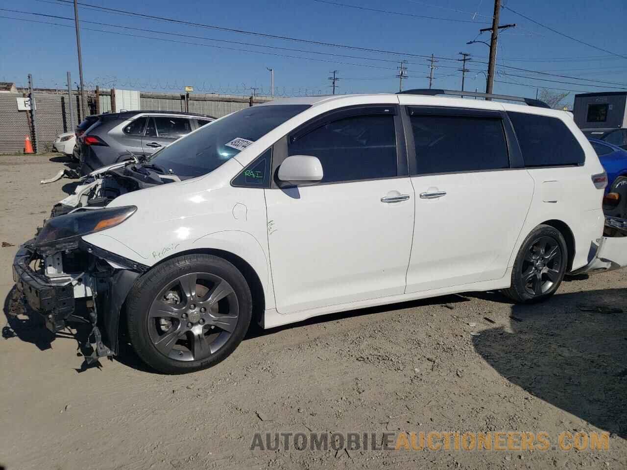 5TDXK3DC4FS627367 TOYOTA SIENNA 2015