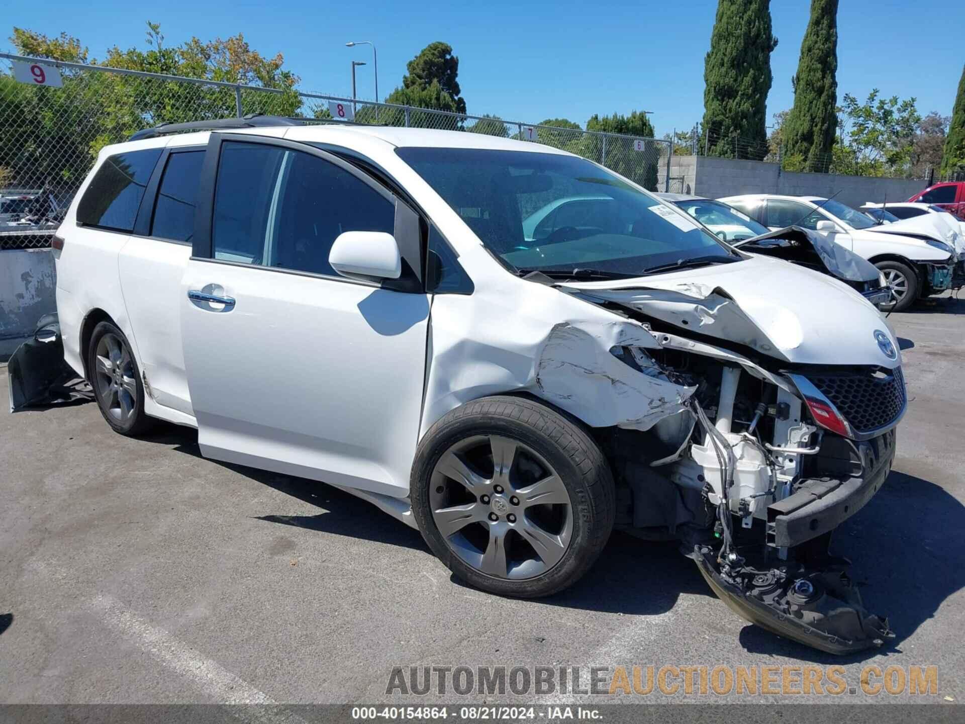 5TDXK3DC4FS659882 TOYOTA SIENNA 2015