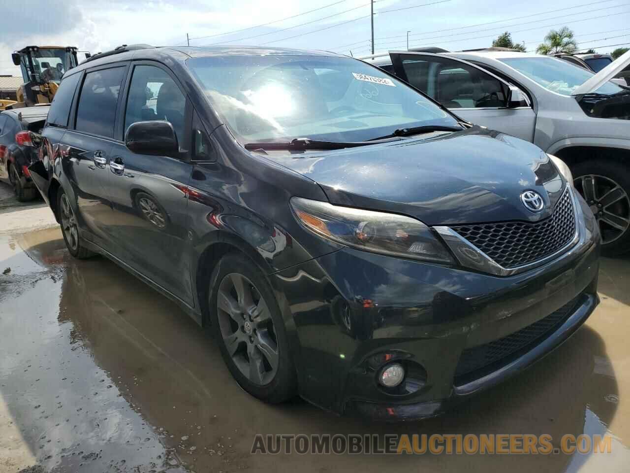 5TDXK3DC4FS677699 TOYOTA SIENNA 2015