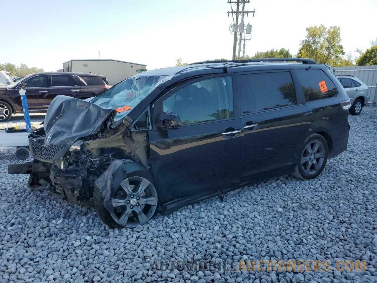 5TDXK3DC4GS759868 TOYOTA SIENNA 2016