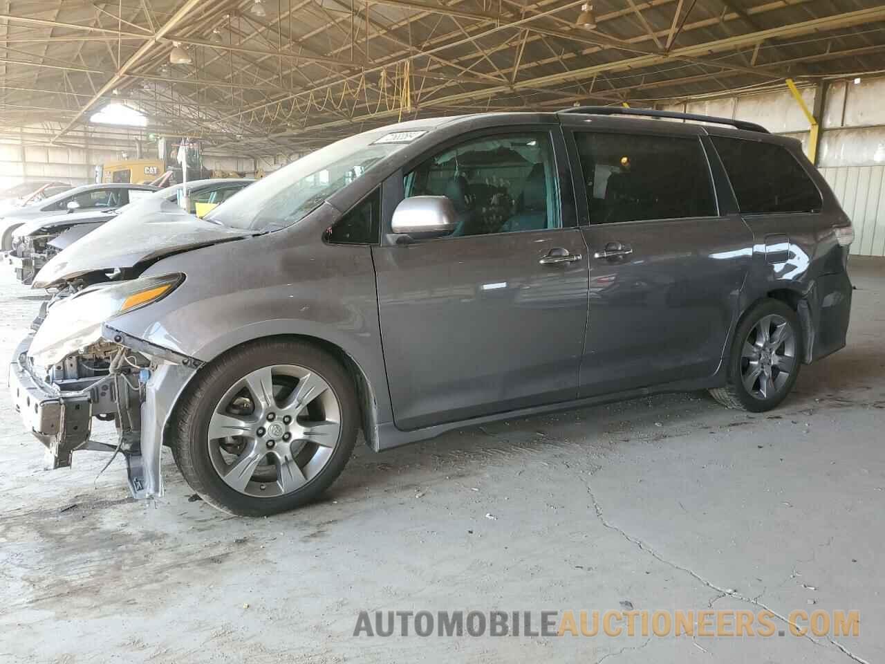 5TDXK3DC5FS532817 TOYOTA SIENNA 2015