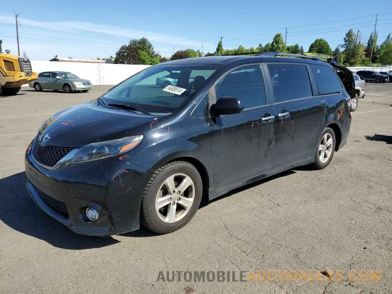 5TDXK3DC5FS574789 TOYOTA SIENNA 2015