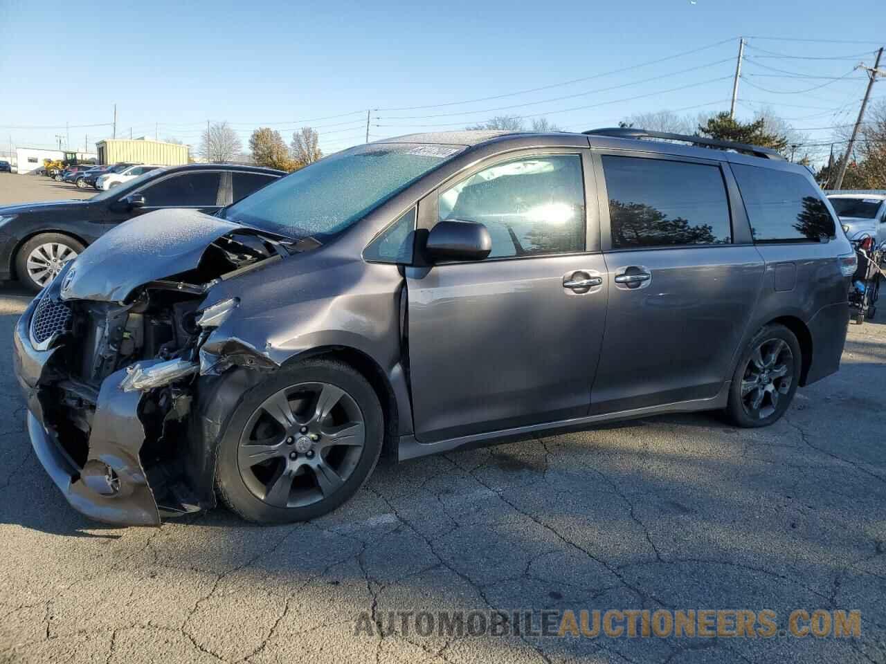 5TDXK3DC5GS733733 TOYOTA SIENNA 2016