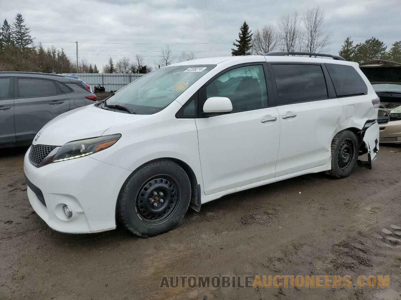 5TDXK3DC6FS565874 TOYOTA SIENNA 2015