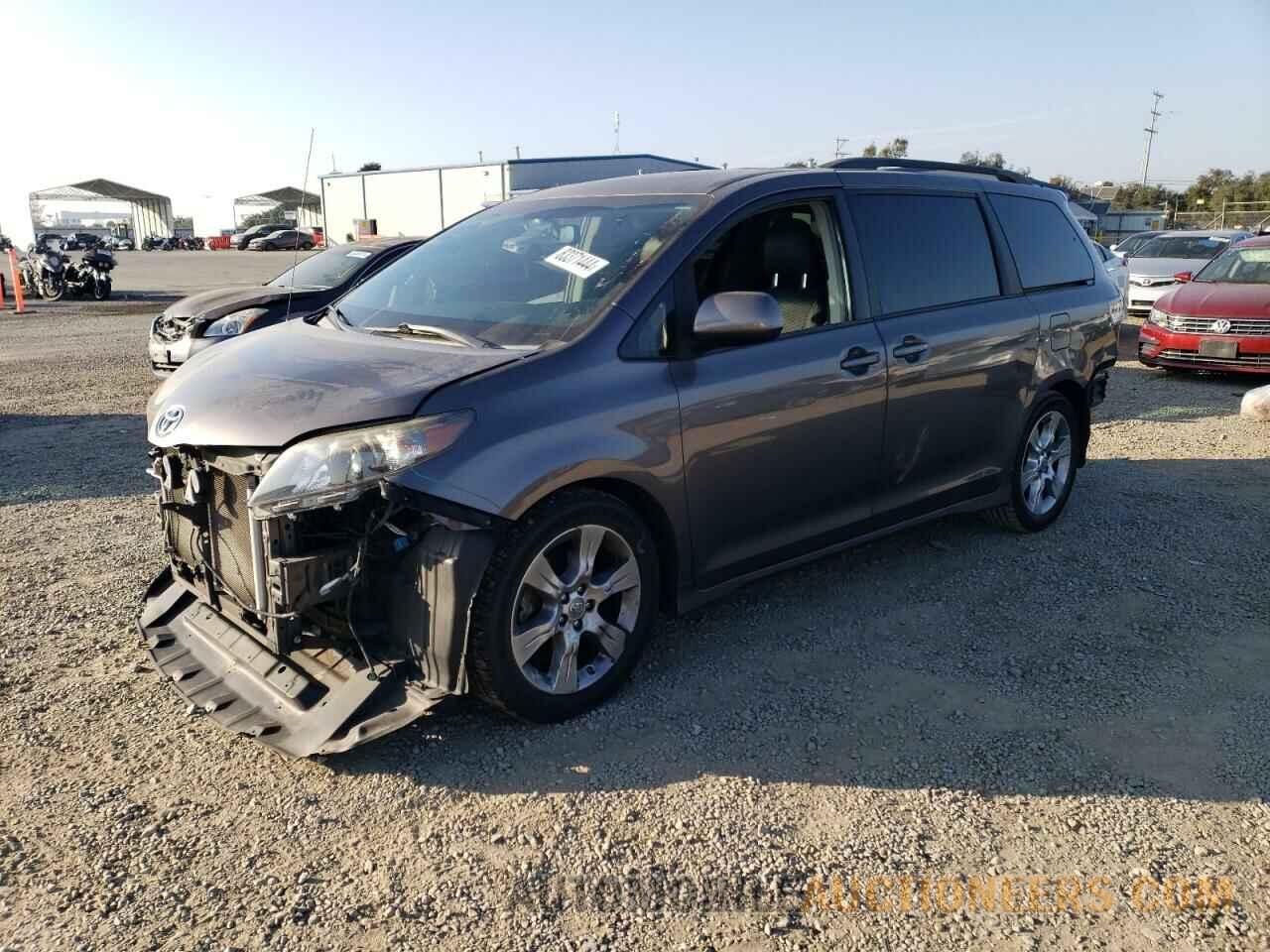 5TDXK3DC7CS279530 TOYOTA SIENNA 2012