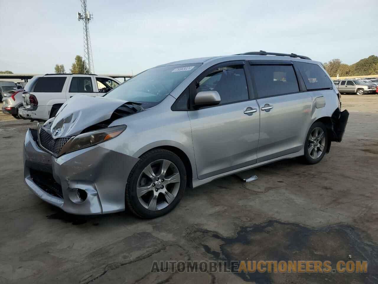 5TDXK3DC7FS535525 TOYOTA SIENNA 2015