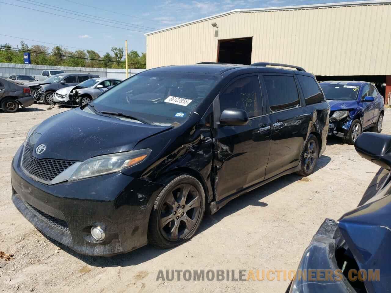 5TDXK3DC7FS613009 TOYOTA SIENNA 2015