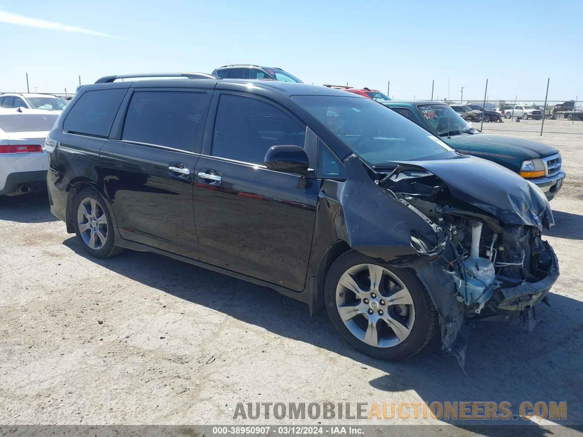 5TDXK3DC7FS672268 TOYOTA SIENNA 2015