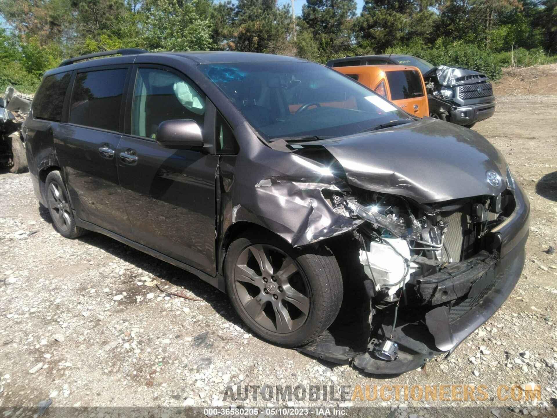 5TDXK3DC8FS537042 TOYOTA SIENNA 2015