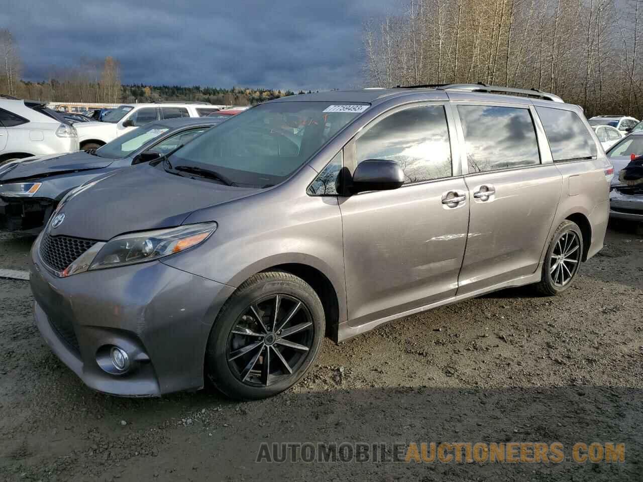 5TDXK3DC8GS748758 TOYOTA SIENNA 2016