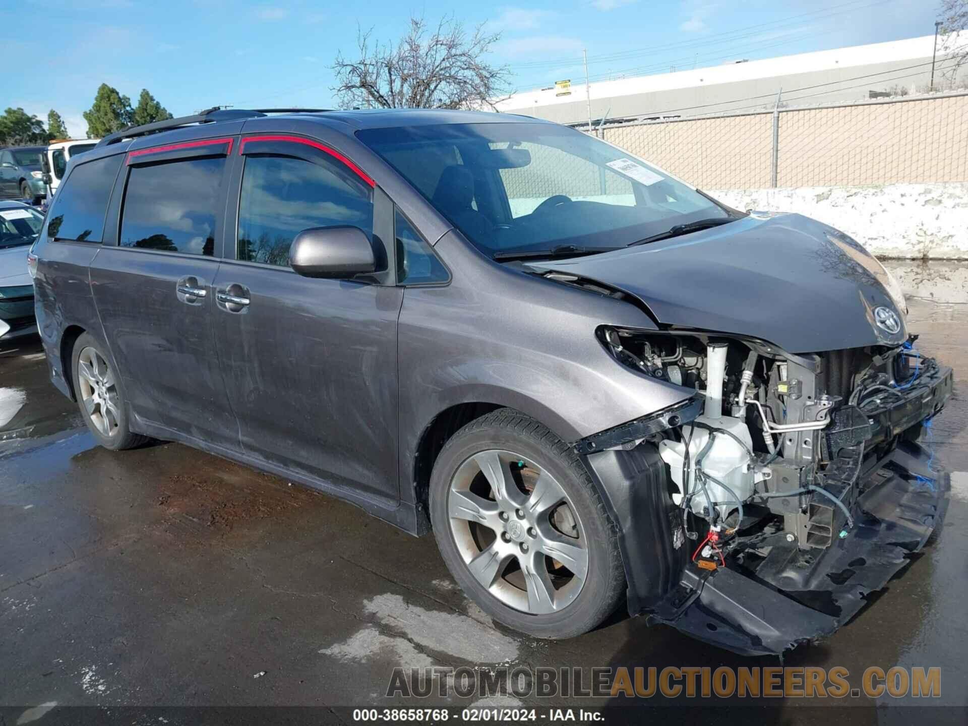 5TDXK3DCXFS531257 TOYOTA SIENNA 2015