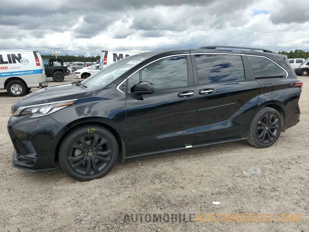 5TDXRKEC4PS157492 TOYOTA SIENNA 2023