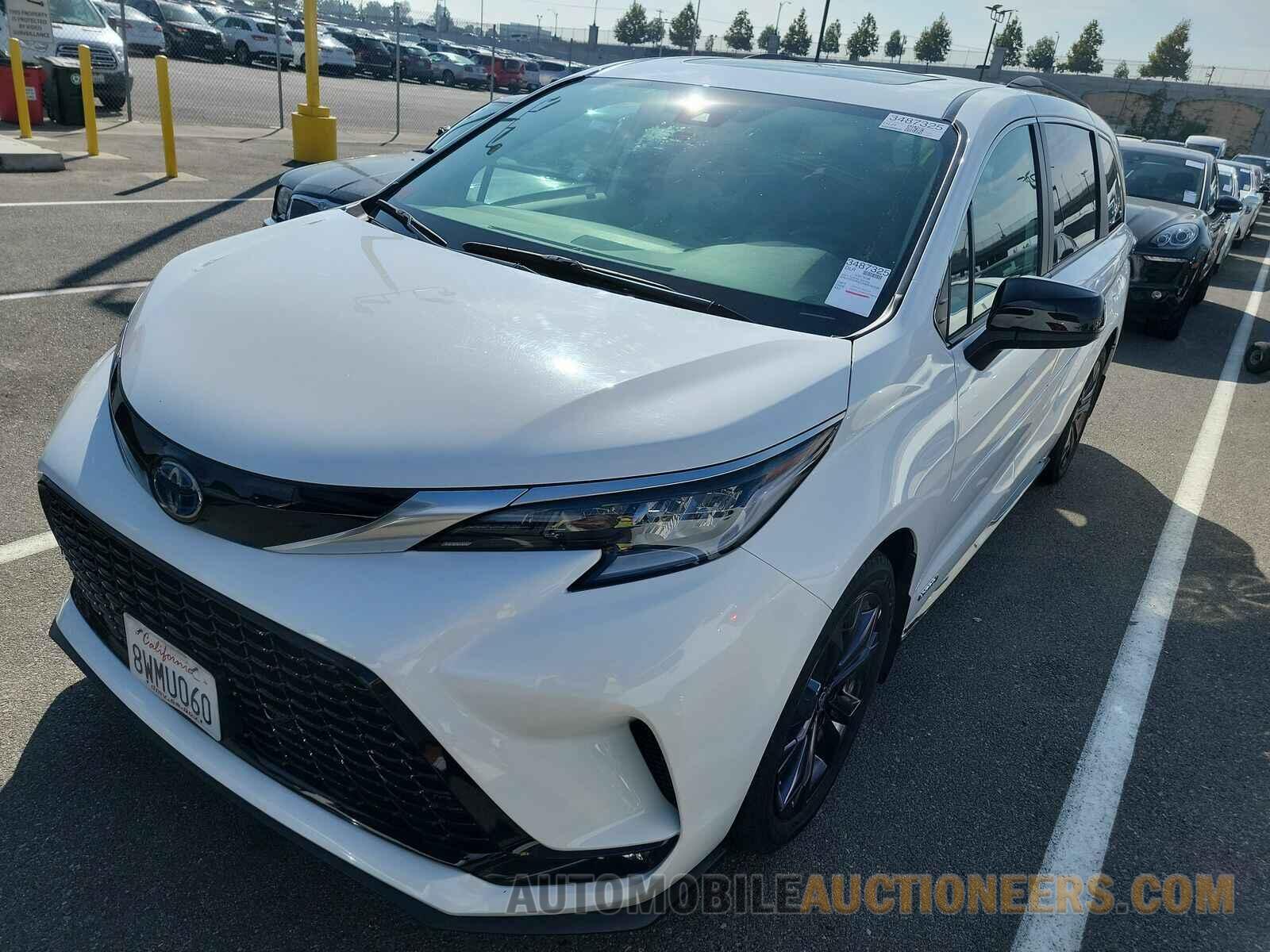 5TDXRKECXMS042536 Toyota Sienna 2021